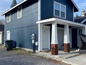 Building Photo - 1529 NW 6th St