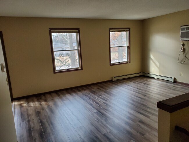 Foto del edificio - 1274 W Norton Ave