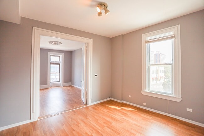 Foto del edificio - 1578 N Clybourn Ave