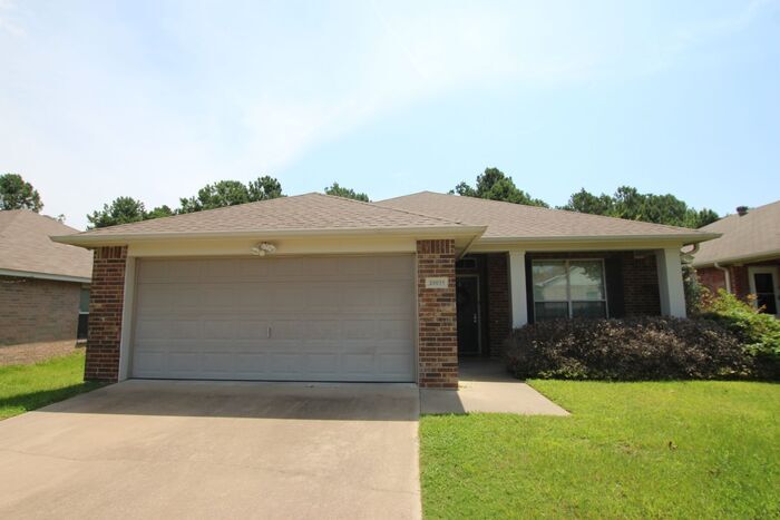 Primary Photo - Tour Today! 4 bedroom 2 Bathroom in WHISD!