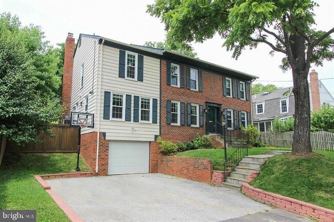 Foto del edificio - 9102 Jones Mill Rd