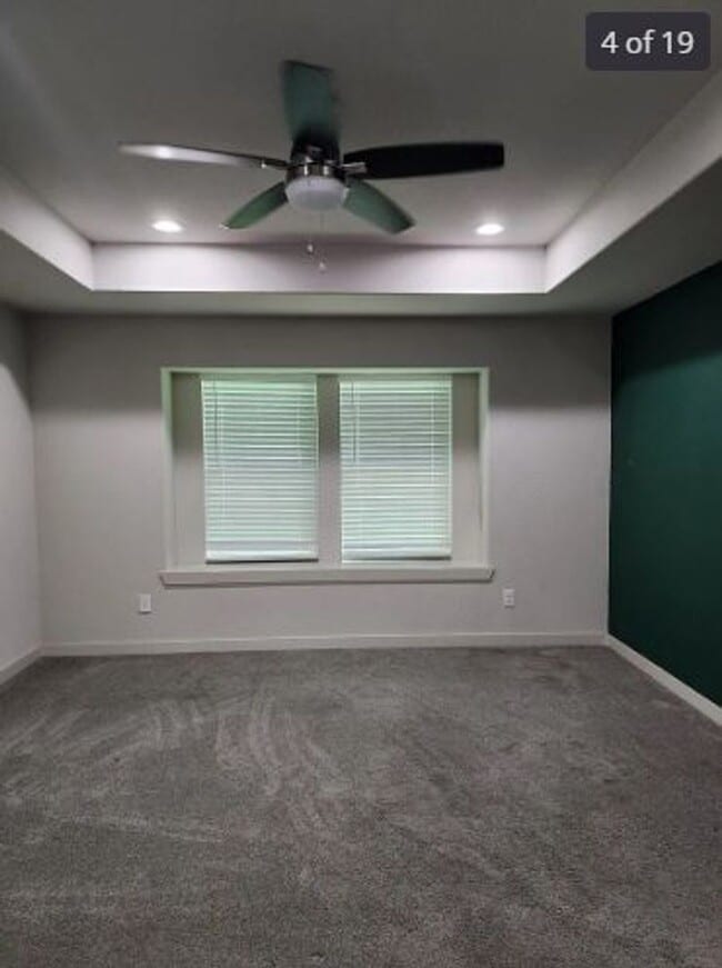 Building Photo - 4740 Fellows Ln