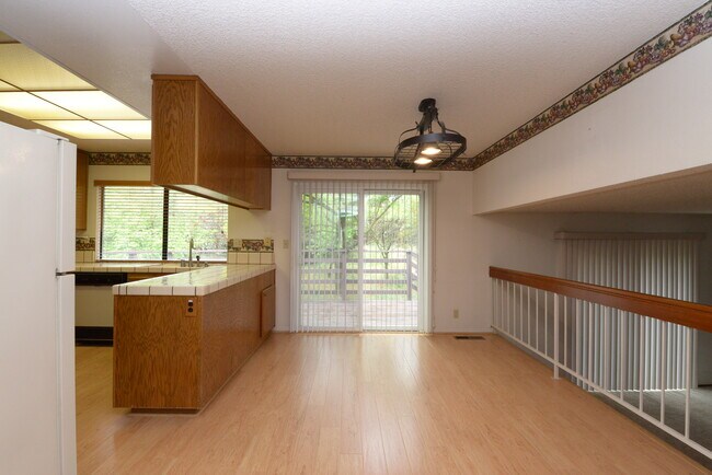 Foto del edificio - 923 Linden Ave