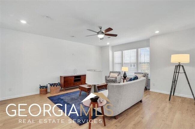 Foto del edificio - 1496 Halstead Pl