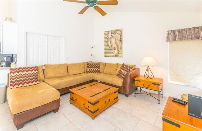 Building Photo - Summer 2022 Availability !! Weekly/Monthly...