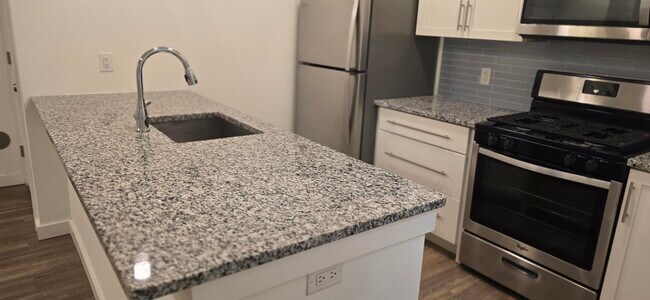 Building Photo - 61 Virginia Ave