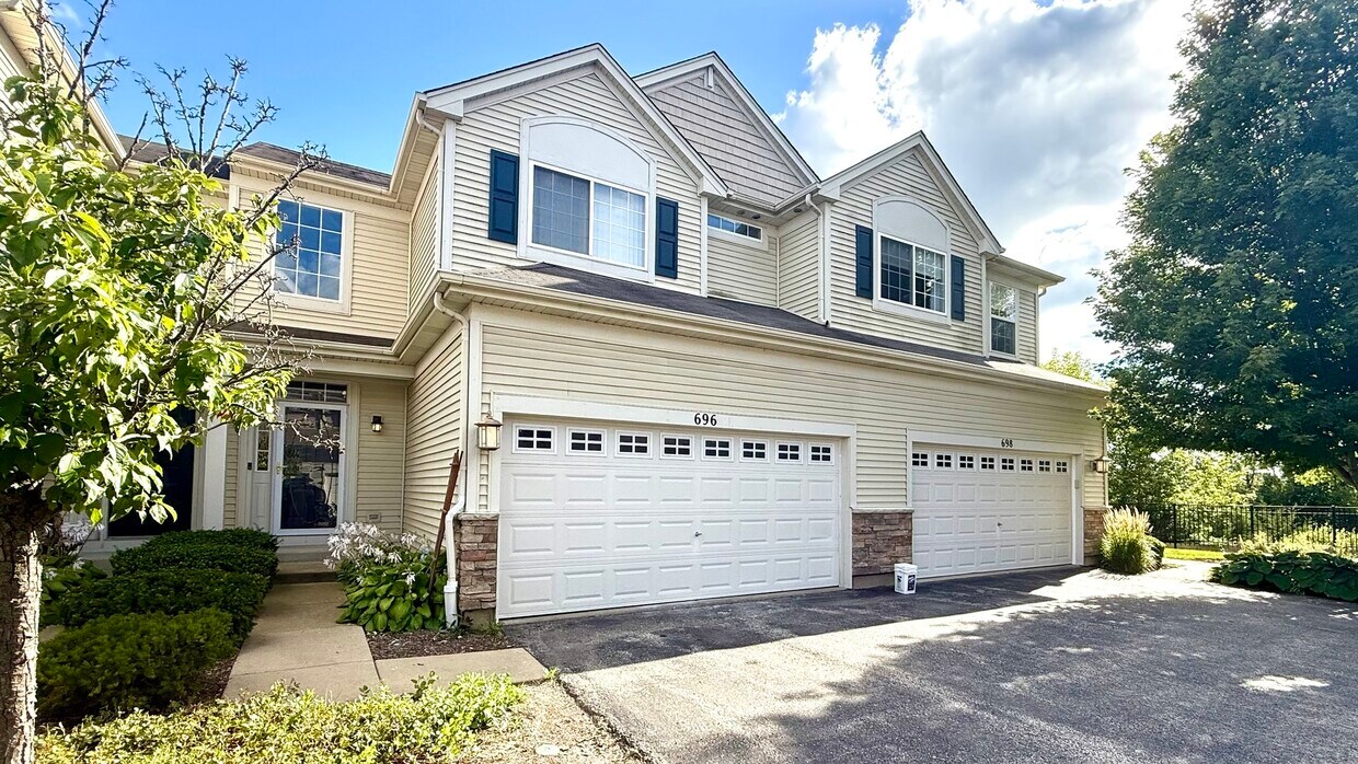 Foto principal - 696 S Jade Ln