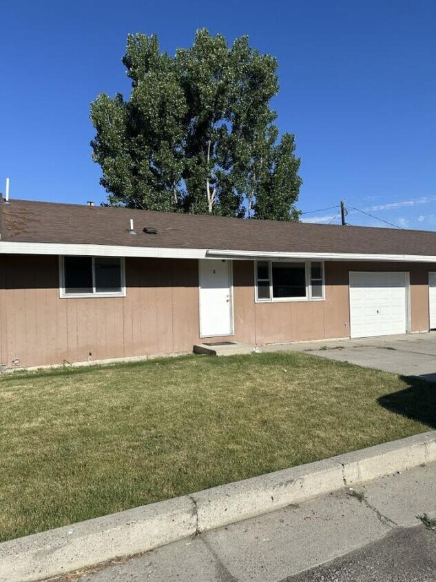 Primary Photo - 2 bedroom in Billings MT 59101