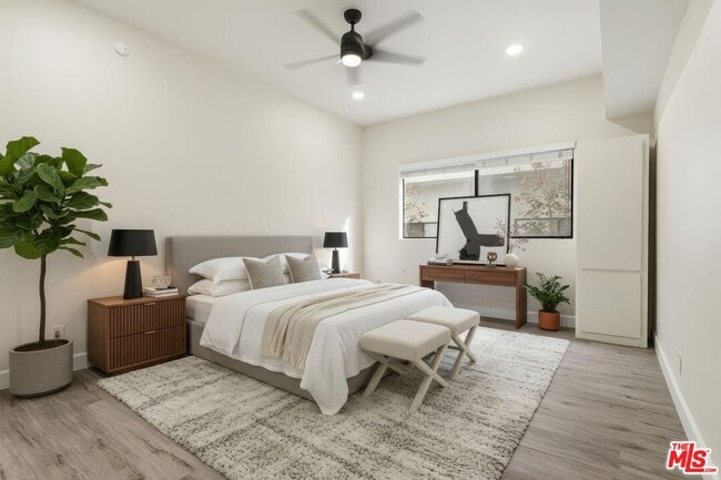 Building Photo - 1271 Stoner Ave