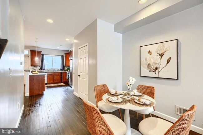 Foto del edificio - 112 East Ave