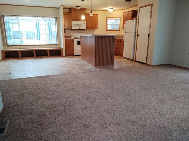 Living/Kitchen - 1855 Aldrin Ct