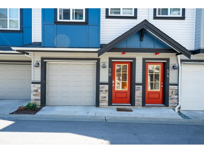 Building Photo - 20860-20876 76 Ave