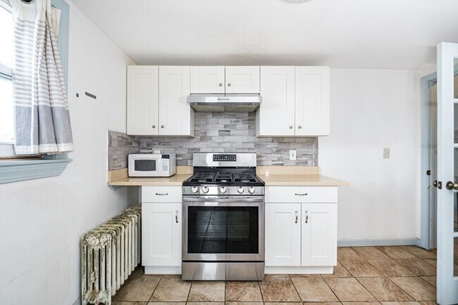 Building Photo - 7/9 Dexter St, #7
