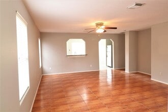 Building Photo - 811 Slate Valley Ln