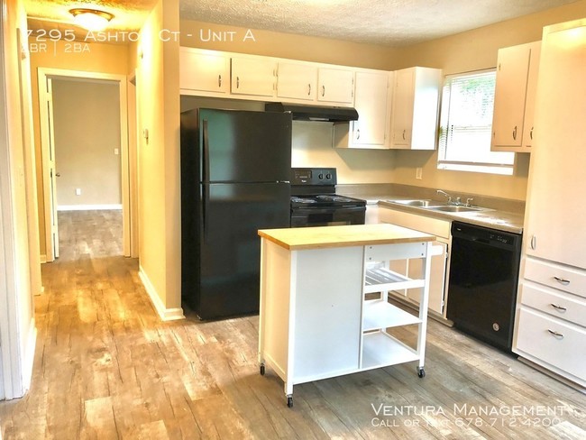 Building Photo - 7295 Ashton Ct