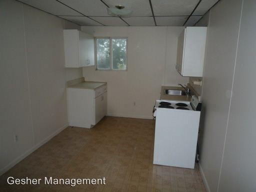 Building Photo - 1530 Grandview Ave