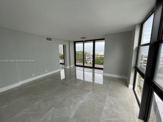 Building Photo - 3031 N Ocean Blvd