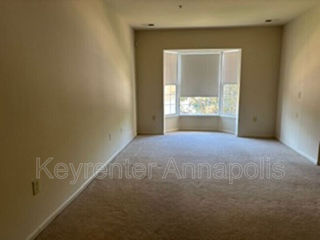 Building Photo - 1104 Wickford Ct