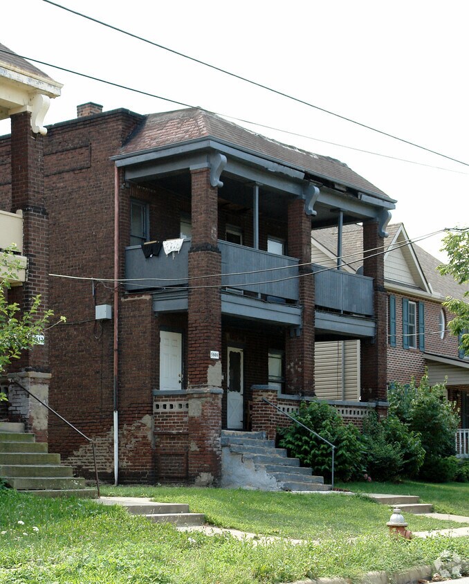 Primary Photo - 5808 Linwood Ave