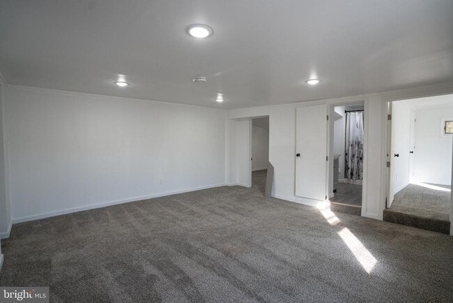 Foto del edificio - 729 Main St