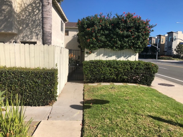 Foto del edificio - 2153 Maple St