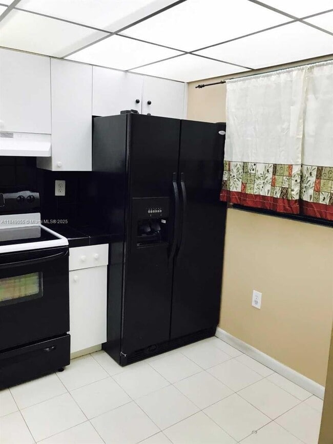 Foto del edificio - 10825 SW 112th Ave