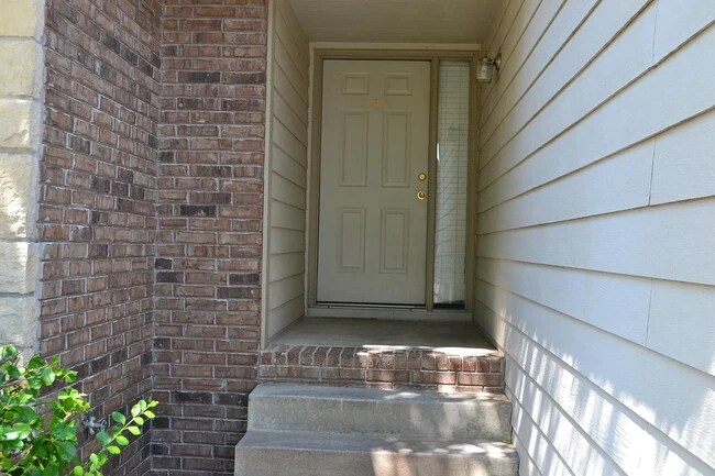 Foto del edificio - 6022 E Ironhorse Cir