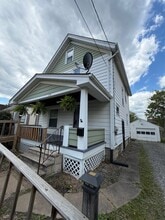 Building Photo - 316 Bonnie Brae Ave SE