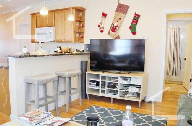 Building Photo - Check out this well priced 3 bed in Brighton