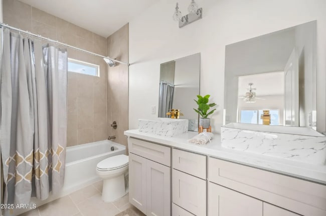 Building Photo - 38167 W San Juan Ave