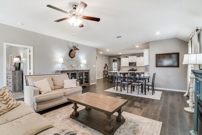 Foto del edificio - 158 Coyote Trl