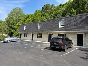 Building Photo - 2491 Wardell Rd