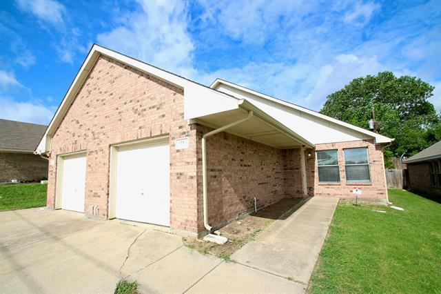Building Photo - 3116 S Cherry Ln