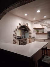 Building Photo - 864 Farr Ave