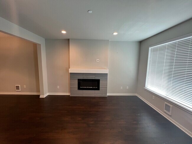 Foto del edificio - 14913 48th Ave W