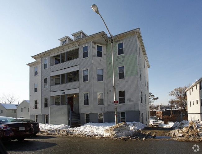 39 Wall St, Worcester, MA 01604 Apartments Worcester, MA