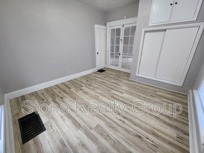 Foto del edificio - 820 S 19th St