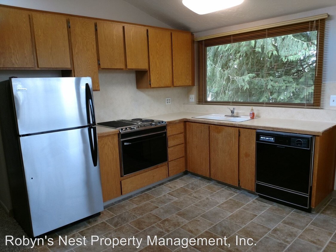 Foto principal - 11495 SW Greenburg Rd