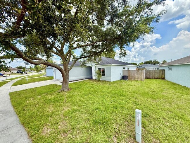 Building Photo - 12129 Buffington Ln