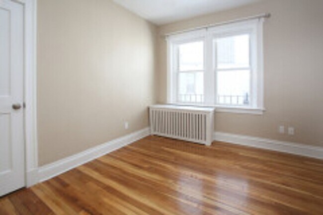 Building Photo - AWESOME FENWAY LISTING