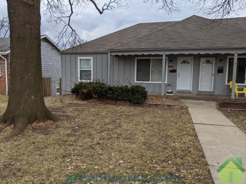 7830 Eby Ln, Overland Park, KS 66204 Townhouse for Rent in Overland