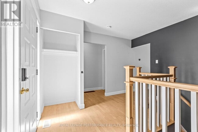 Building Photo - 51 Jansen Rd