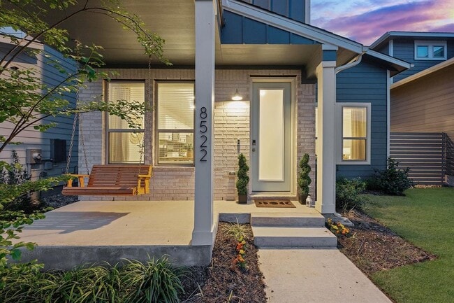 Building Photo - 8522 Leroi Dr