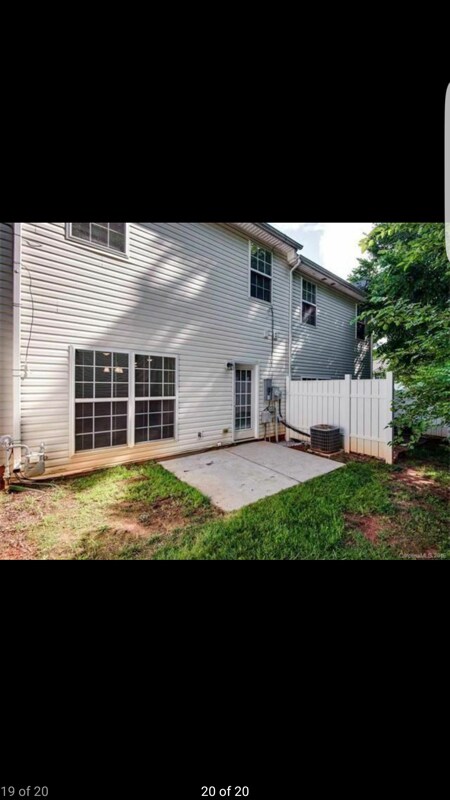 Building Photo - 4227 Glenlea Commons Dr