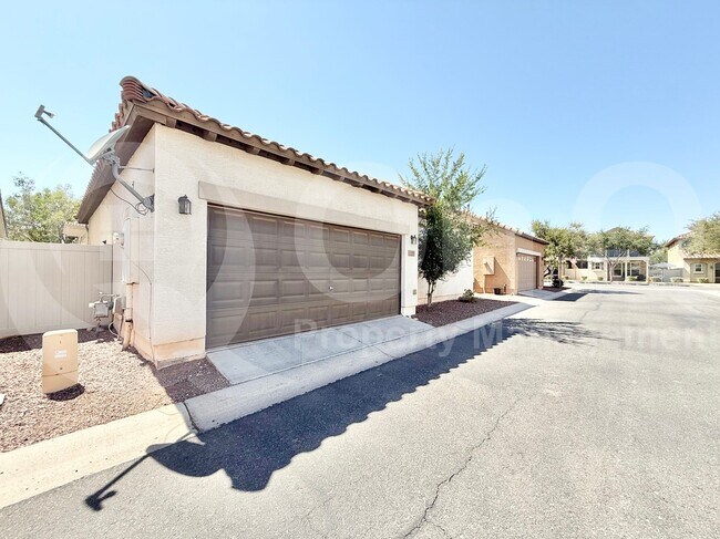 Foto del edificio - 1144 S Osborn Ln