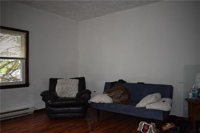 Building Photo - 5515 Verona Rd