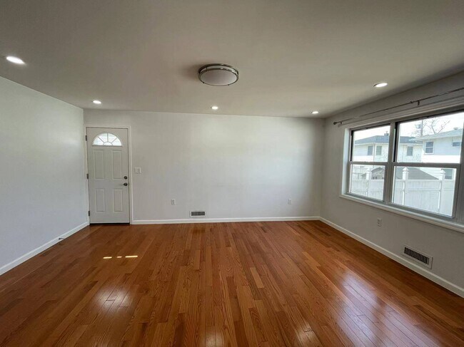 Foto del edificio - 85 Manila Ave