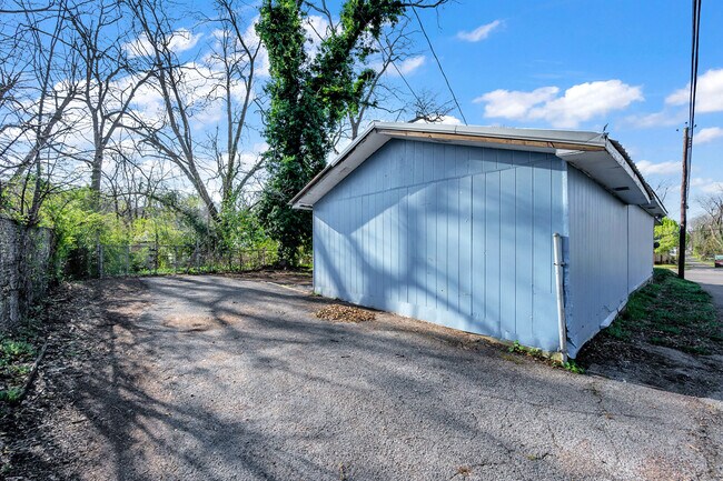 Foto del edificio - 415 19th St S