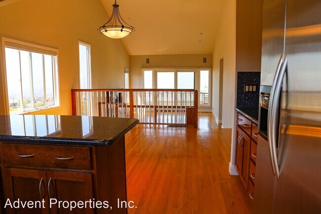 Building Photo - 3 br, 3 bath House - 9 Clipper Hill