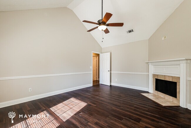 Foto del edificio - 2038 Red Oak Dr